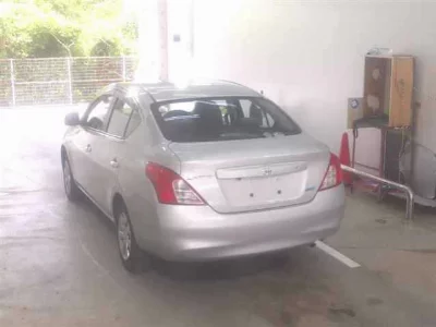 Nissan Tiida Latio