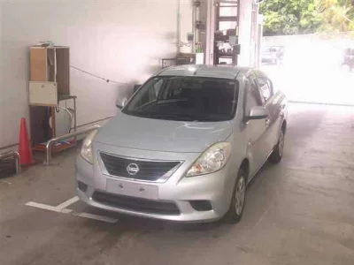 Nissan Tiida Latio