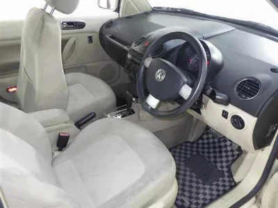 Volkswagen New Beetle