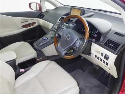 Lexus HS250h