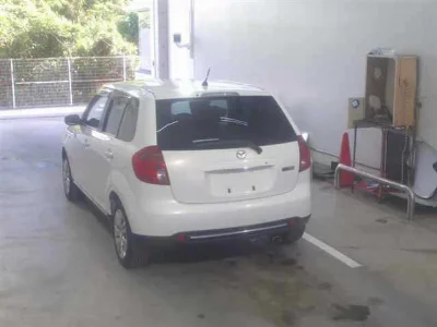 Mazda Verisa