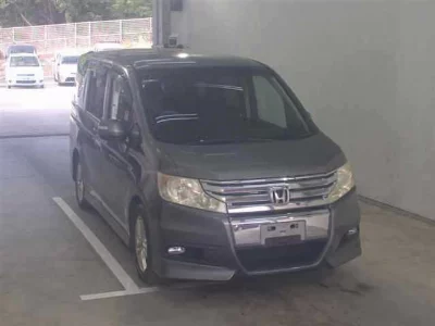 Honda STEPWGN SPADA