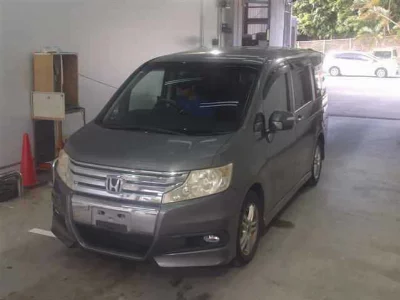 Honda STEPWGN SPADA