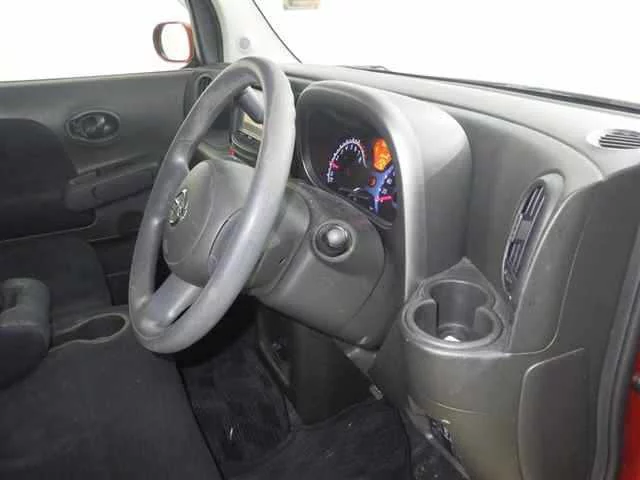 Nissan Cube  с аукциона в Японии