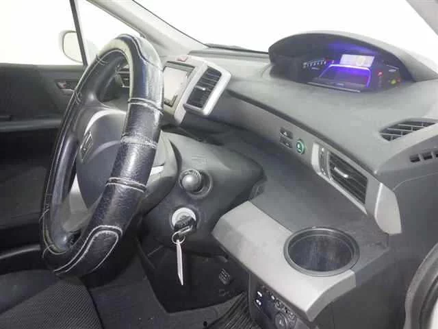 Honda Freed  с аукциона в Японии