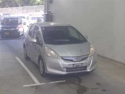 Honda FIT HYBRID