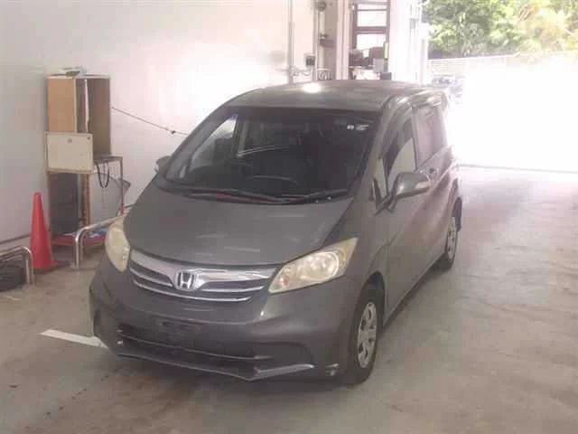 Honda Freed  с аукциона в Японии