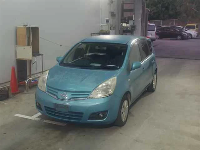 Nissan Note  с аукциона в Японии