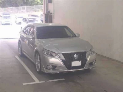 Toyota CROWN HYBRID