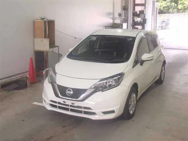 Nissan Note  с аукциона в Японии
