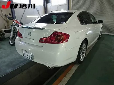Nissan Skyline