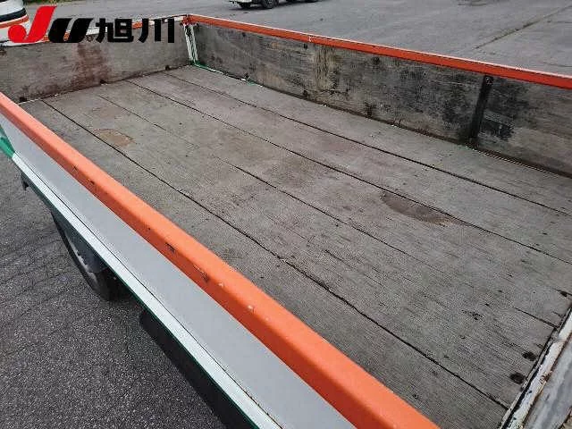 Mitsubishi Fuso Canter  с аукциона в Японии