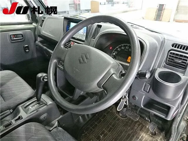 Suzuki CARRY  с аукциона в Японии
