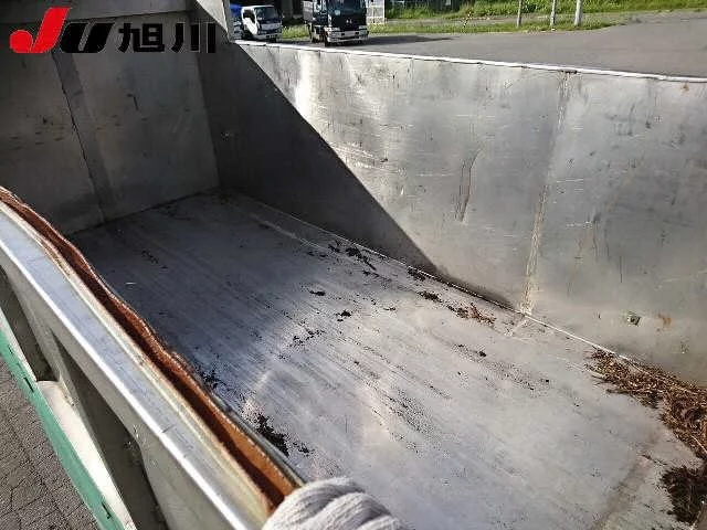 Isuzu Elf  с аукциона в Японии