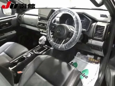 Mitsubishi Triton
