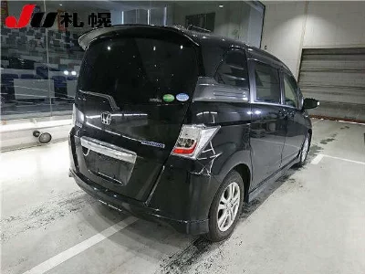 Honda Freed Spike