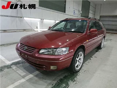 Toyota Camry Gracia