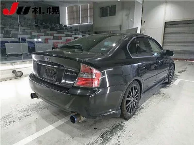 Subaru Legacy B4