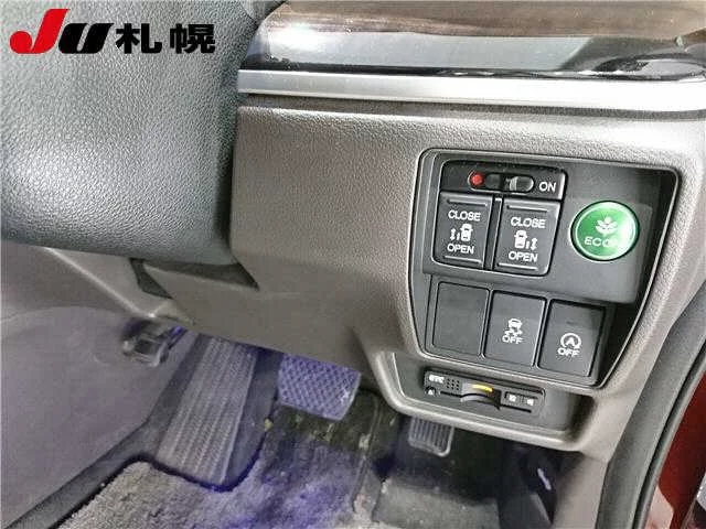 Honda Odyssey  с аукциона в Японии