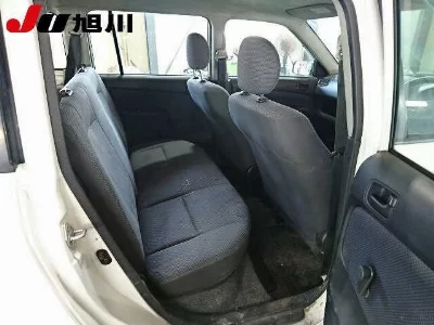 Toyota SUCCEED VAN