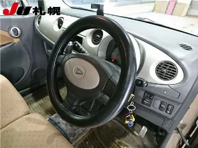 Daihatsu Move Latte