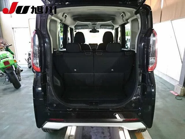 Mitsubishi eK X Space  с аукциона в Японии
