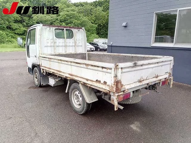 Isuzu Elf  с аукциона в Японии