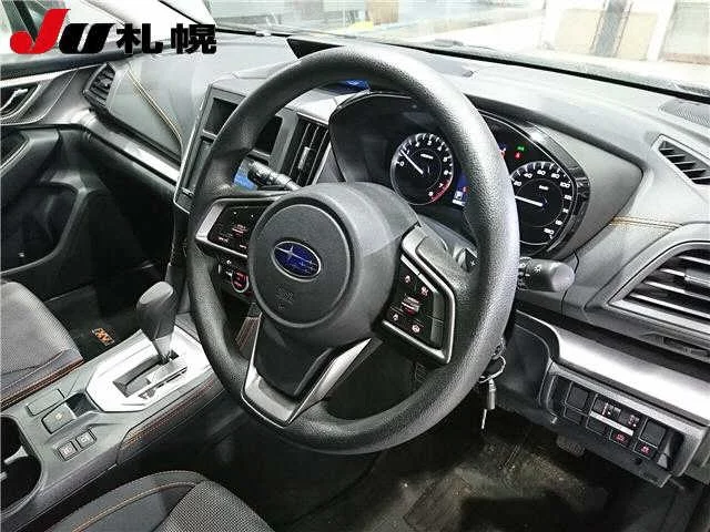 Subaru XV  с аукциона в Японии