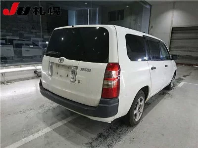 Toyota SUCCEED VAN