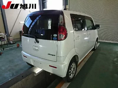 Suzuki MRWAGON