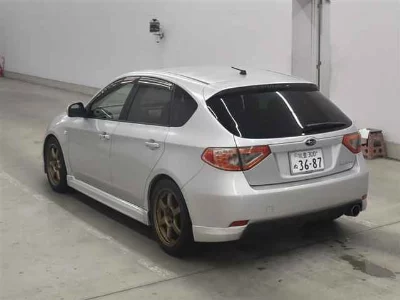 Subaru IMPREZA 5HB