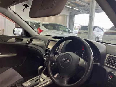 Subaru IMPREZA 5HB