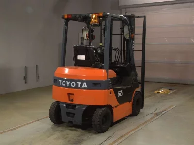 Toyota  FORKLIFT