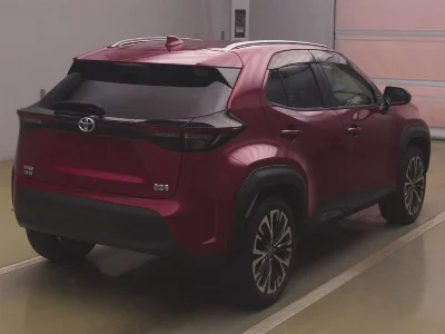 TOYOTA YARIS CROSS