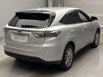 Toyota HARRIER HYBRID