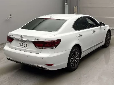 Lexus LS460L
