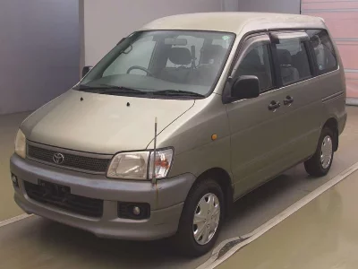 Toyota Lite Ace Noah