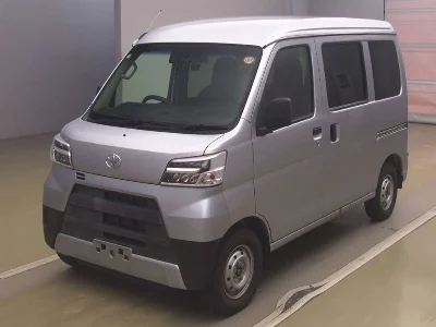TOYOTA PIXIS VAN