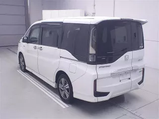 Honda STEPWGN SPADA