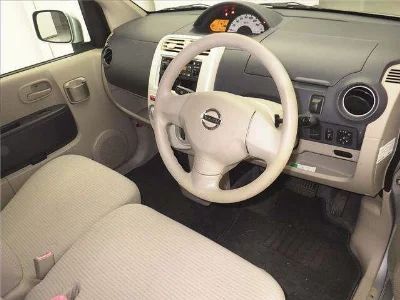 Nissan Otti