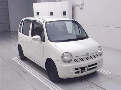 Daihatsu Move Latte