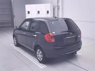 Mazda Verisa
