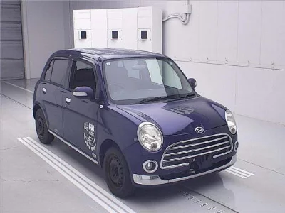 Daihatsu Mira Gino