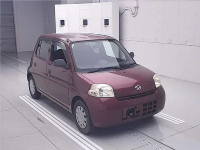 Daihatsu Esse