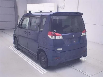 Mitsubishi Delica D:2