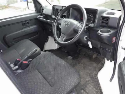 DAIHATSU HIJET VAN