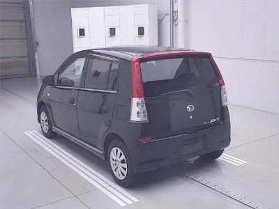 Daihatsu Mira Avy
