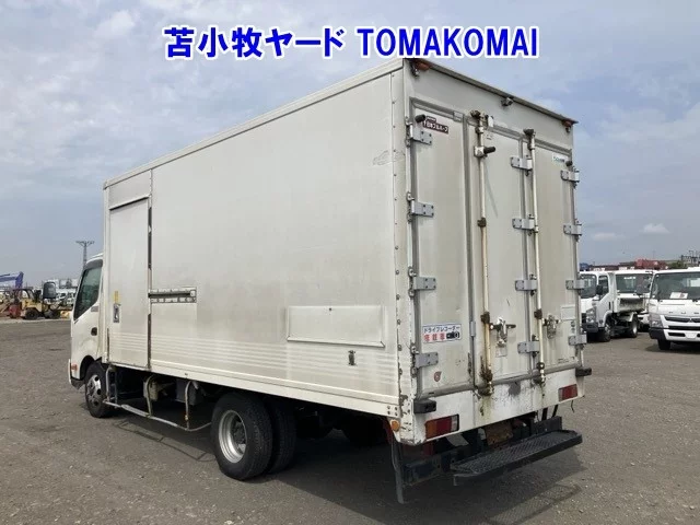 Hino Dutro  с аукциона в Японии