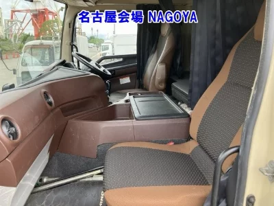 Hino Profia