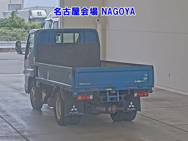 Mitsubishi Fuso Canter  с аукциона в Японии